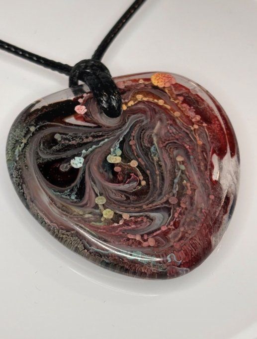 Collier cœur « Galaxie » Fait Main Unique en Résine Époxy