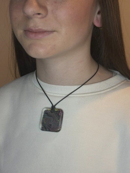 Collier « Galaxie » - Rond - Fait Main en Résine Époxy
