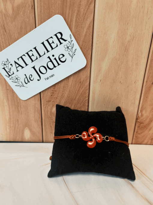 Bracelet petite croix basque - corail