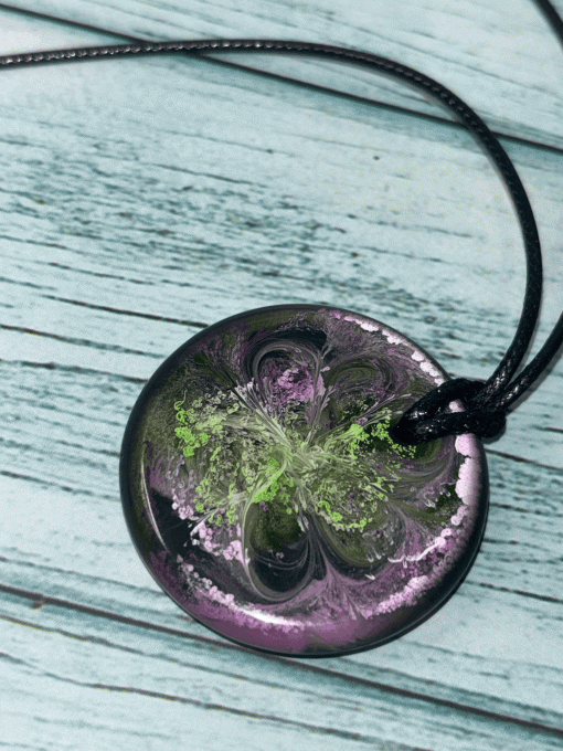 Collier rond « Galaxie » - Fait Main en Résine Époxy