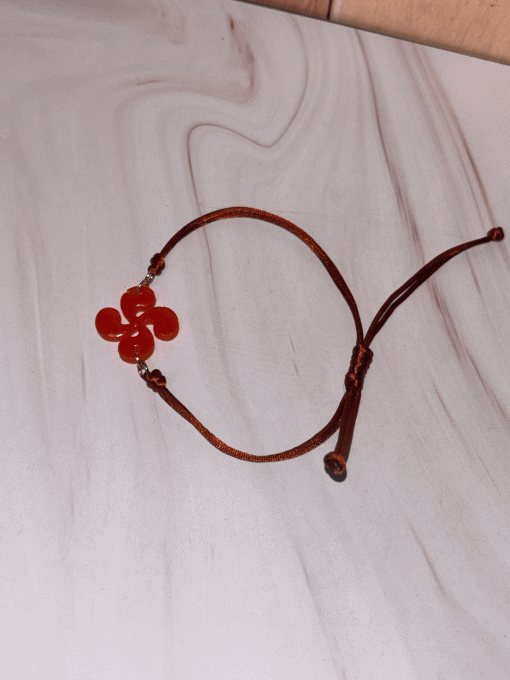 Bracelet petite croix basque - corail